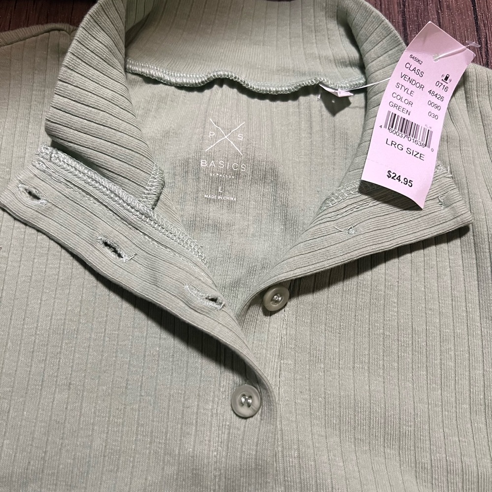 NWT PacSun Ribbed Mock Neck Top - Picture 1 of 5